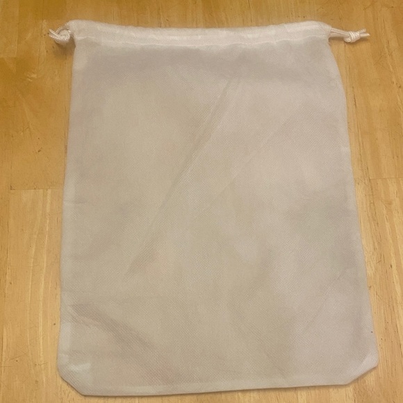 Unbranded Drawstring dust Bag about 11.5 x 15.5 - Picture 1 of 4